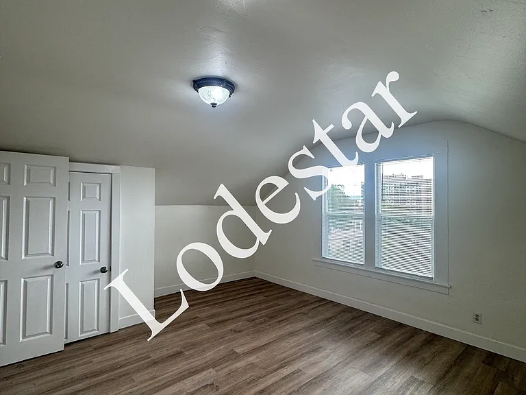 302 Carolina St #C — Photo 26