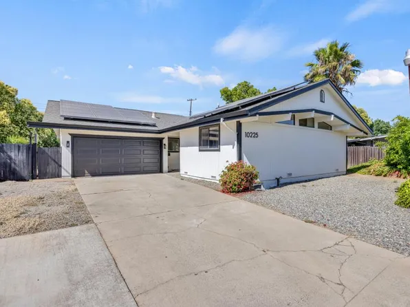 10225 Los Palos Dr, Rancho Cordova, CA 95670