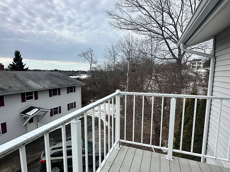 816 State St #3 — Photo 7
