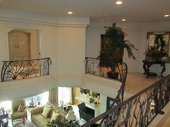 3rd image of 662 Highway 98 E Unit 1040