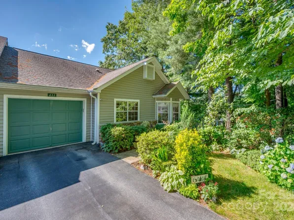 611 E Park Pl, Hendersonville, NC 28791