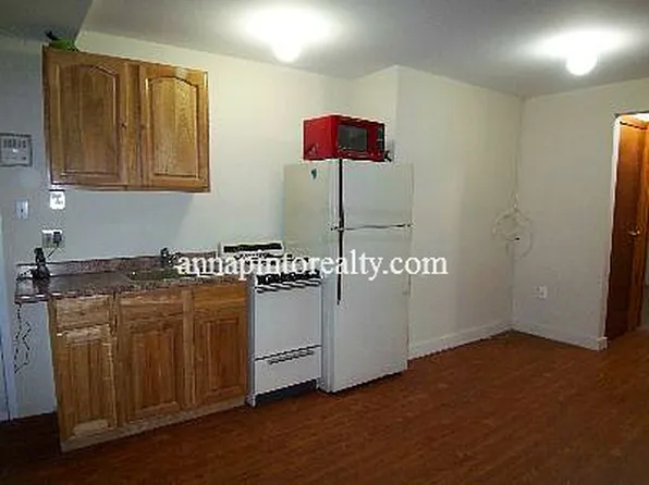 1 Ascan Avenue image 1 of 10