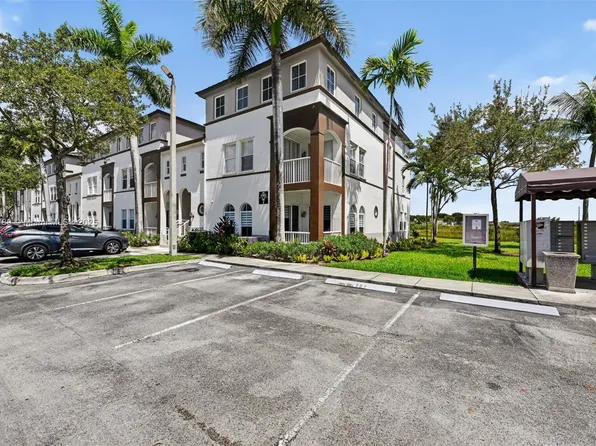 4361 SW 160th Ave APT 210, Miramar, FL 33027