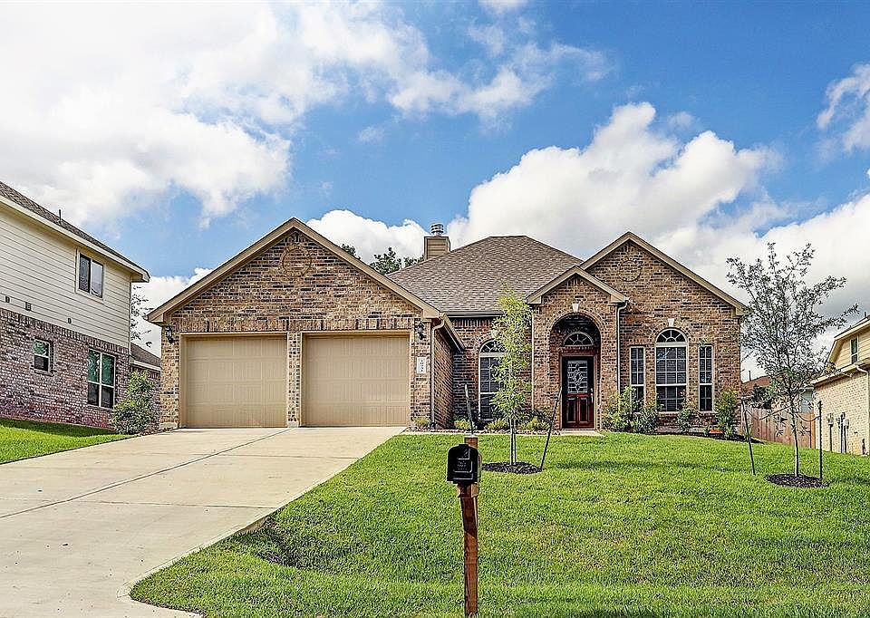 1st image of 10731 Estelle Cir