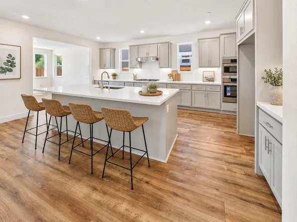 2350 Briar Meadow Cir, Auburn, CA 95603