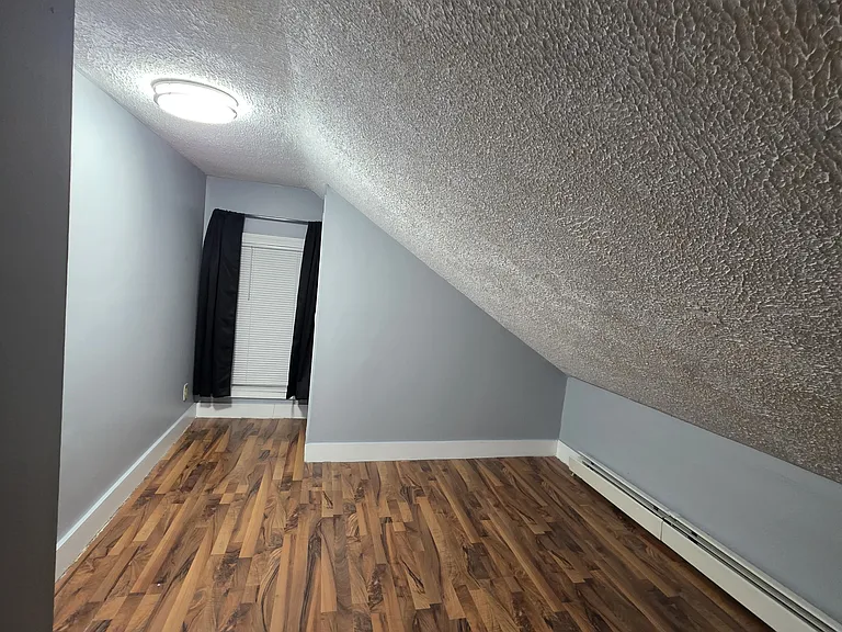 12 Halton St #3 — Photo 1