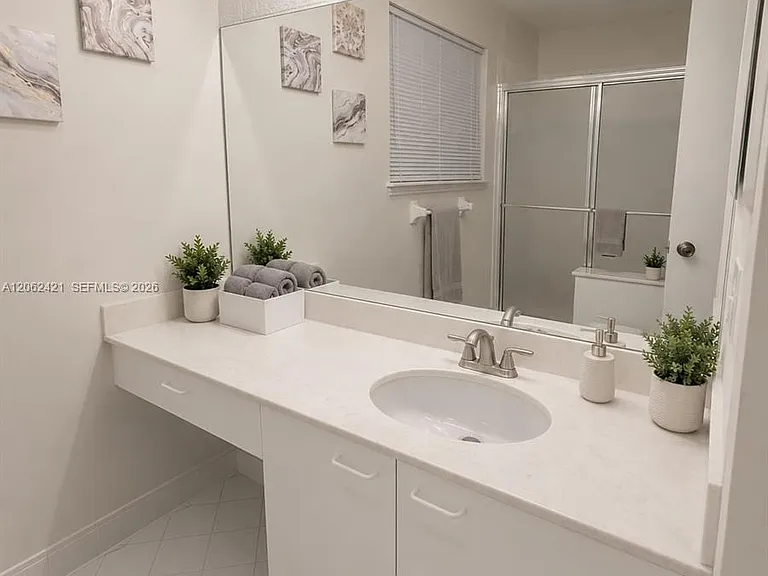 1472 NW 154th Ln — Photo 3