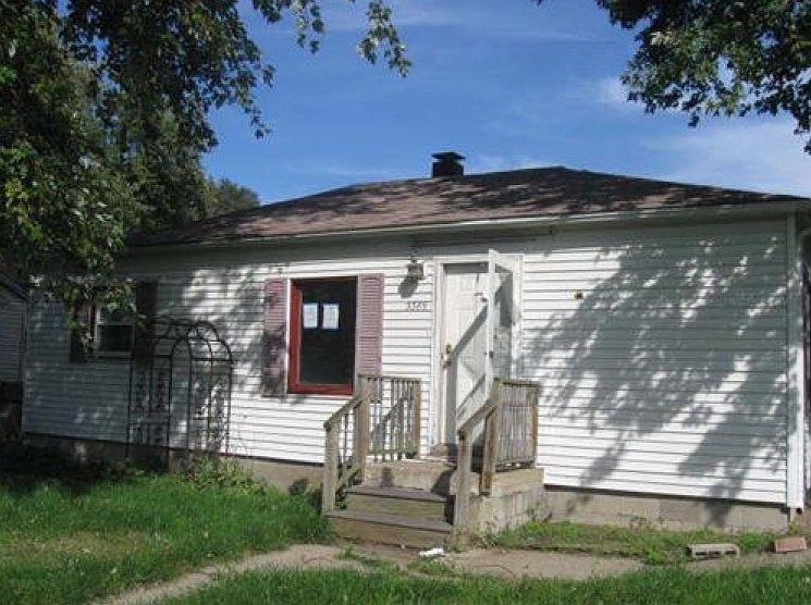 1st image of 3389 Florida St