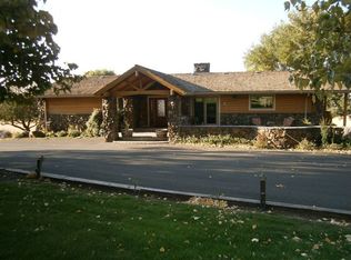 68287 Lower Cove Rd, Cove, OR 97824