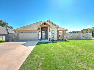 500 Fox Cir, Pea Ridge, AR 72751