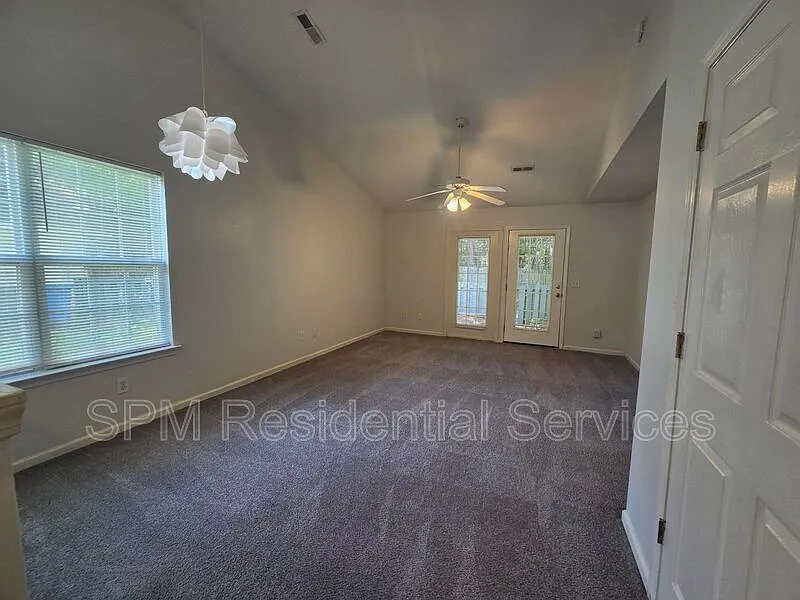 2 bed, 2.0 bath, 930 sqft, $1,500 — Photo 3
