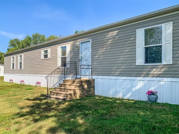 905 Wells Ave, Caseyville, IL 62232