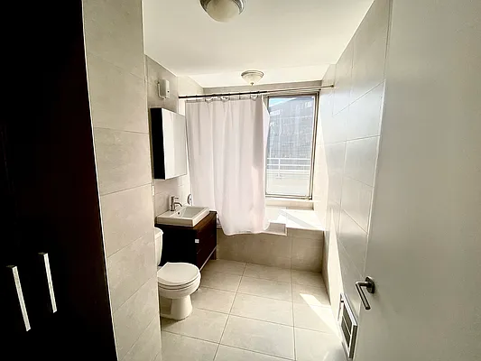 Rented by Compass | media 11