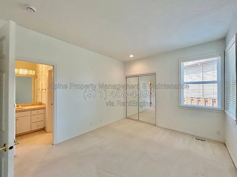 820 NW Pebble Beach Way — Photo 27