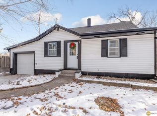 2811 N 68th St, Omaha, NE 68104