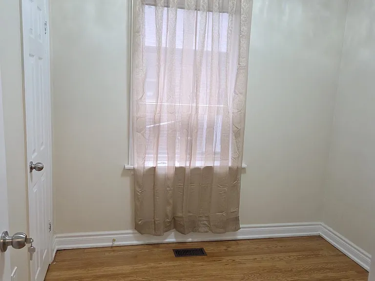 478 Brimley Rd #UPPER ONLY — Photo 13