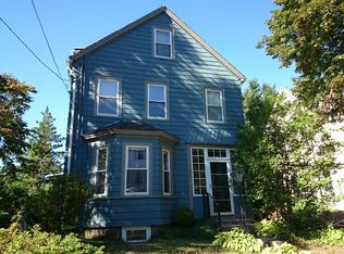 200 Temple St, West Roxbury, MA 02132