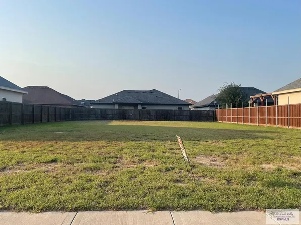 107 Hawk Dr, Los Fresnos, TX 78566