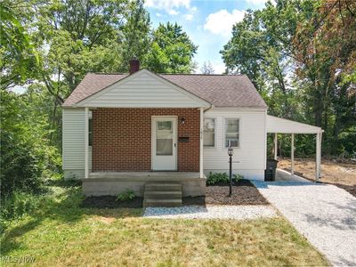 1672 Battery B St, Akron, OH, 44305
