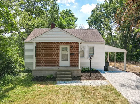 1672 Battery B St, Akron, OH 44305