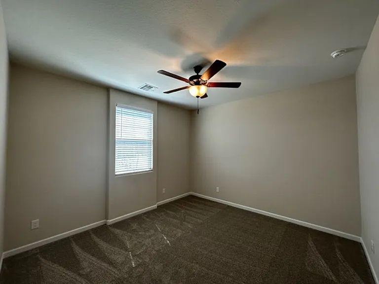 840 Eugene Rd — Photo 13