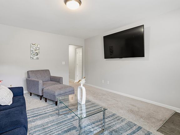 5th image of 6237 Townley Way