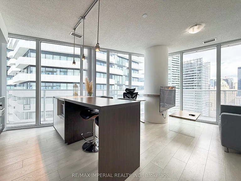 88 Harbour St #2802 — Photo 15