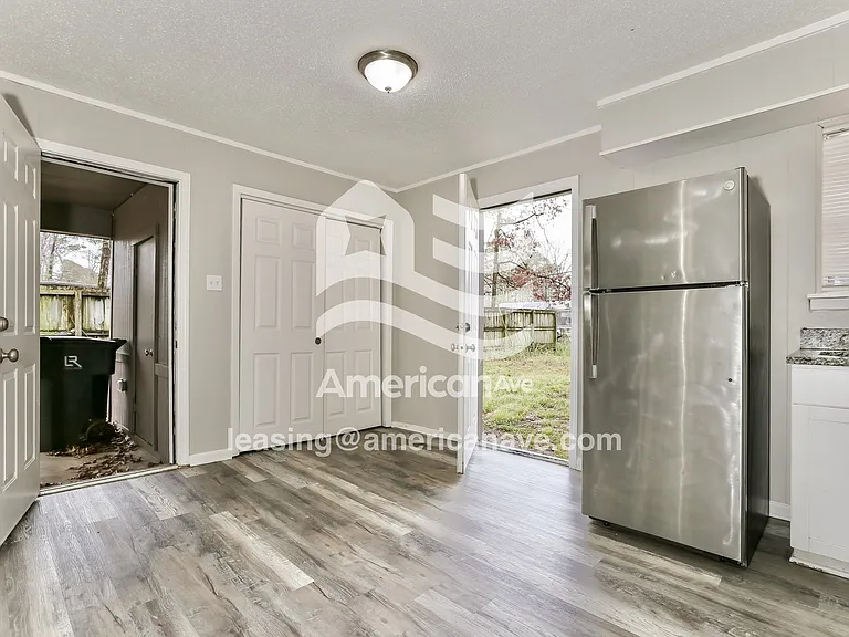 1483401_005_wm_-_kitchen_13615041.jpg