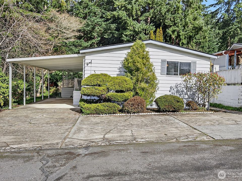 1st image of 3323 207th Place SE