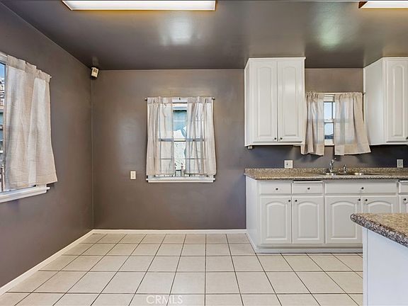 5th image of 1520 W 215th St