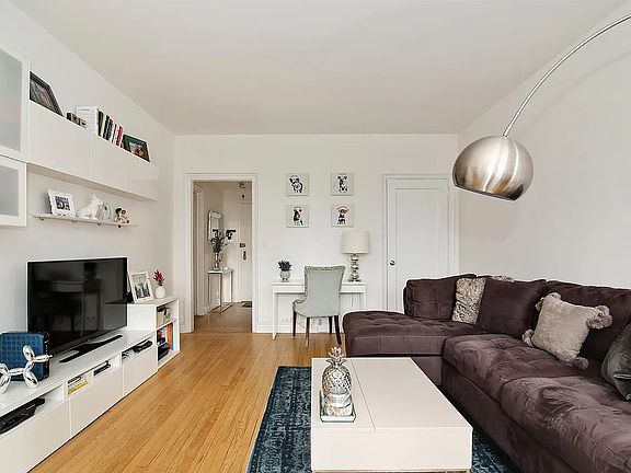 3rd image of 350 W 57th St APT 16H