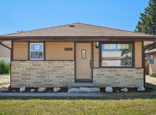 5625 N 92nd STREET, Milwaukee, WI 53225
