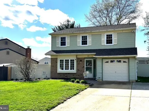 81 Massey Dr, Sewell, NJ 08080