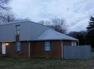 2553 Carriage Dr UNIT B, Murfreesboro, TN 37128