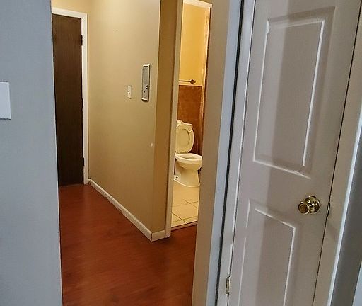 4th image of 1312 Melrose Ave APT 107