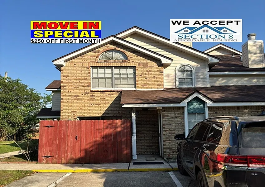 2 bed, 2.5 bath, 1220 sqft, $1,450 — Photo 1
