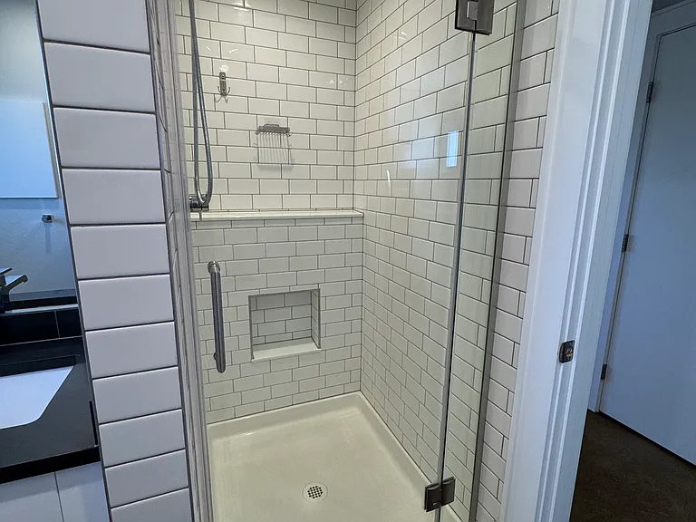 4720 Lamar St #B — Photo 15
