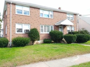 650 Hillside Ave, Hartford, CT 06106