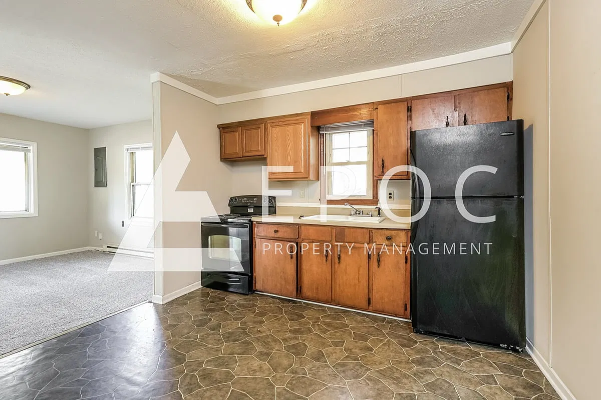 2605 Ansonia St — Photo 3