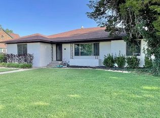 805 W 3rd St, Quanah, TX 79252