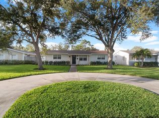 782 41st Ave NE, Saint Petersburg, FL 33703