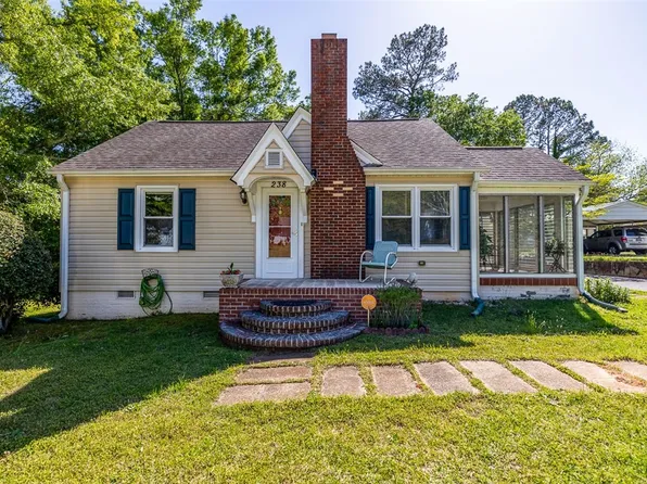 238 California Ave, Spartanburg, SC 29303