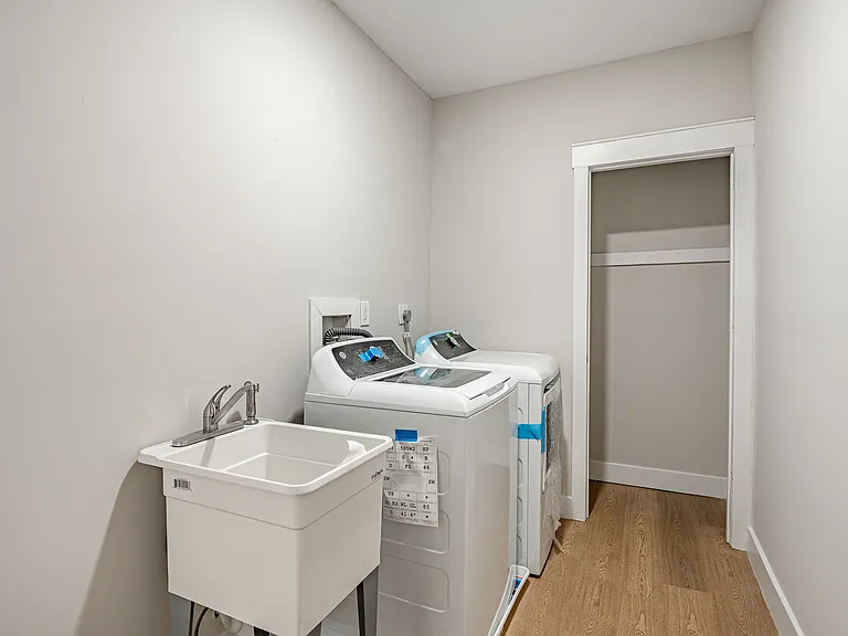 536 Summercroft Dr — Photo 13