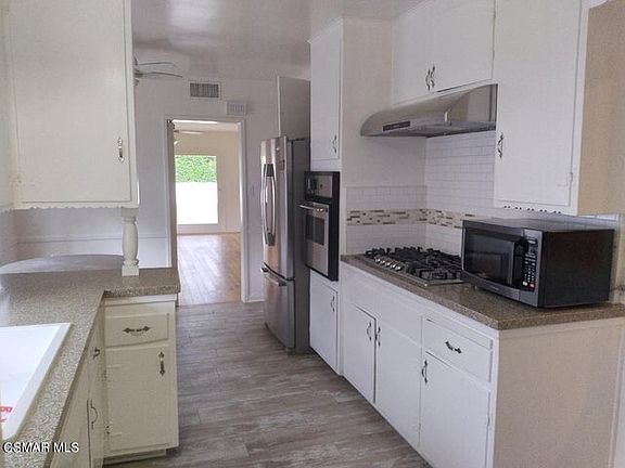 5th image of 20627 De Forest St