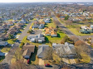 305 Flanders Rd #A, Monroe Township, NJ 08831