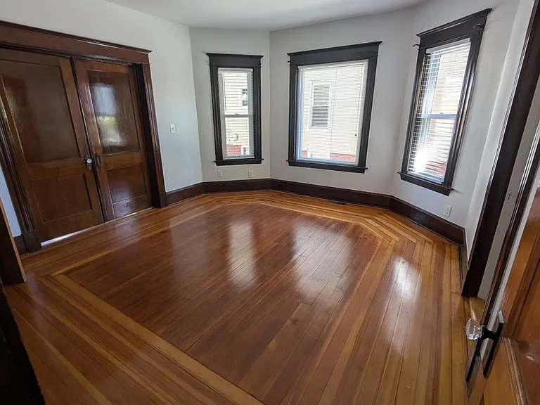 8 Howard Ave #1 — Photo 9