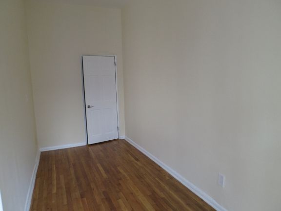 5th image of 244 W 103rd St APT 5