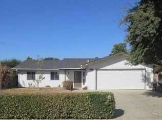 1264 E El Dorado Ave, Reedley, CA 93654