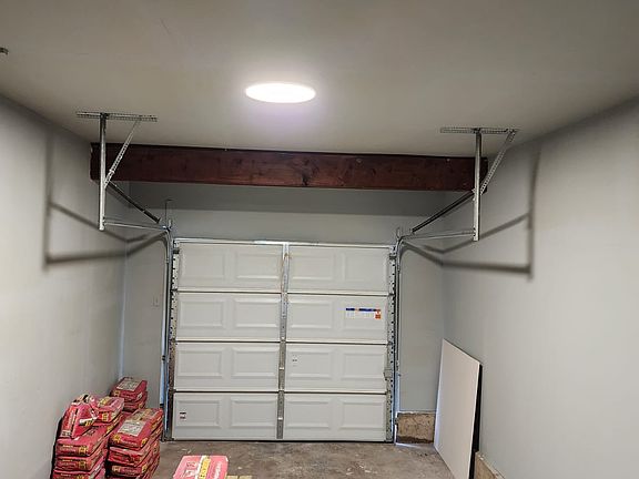 5th image of 1301 N 66th St