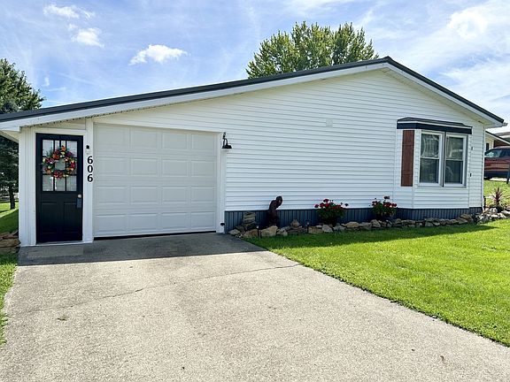 4th image of 606 Lark Ln